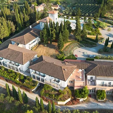 Cappuccina Country Hotel 4*